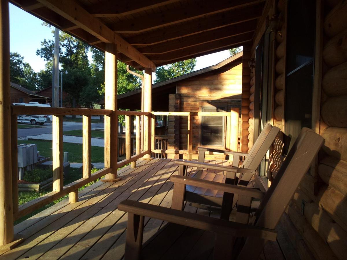 Crown Lake Resort & Spa Horseshoe Bend 外观 照片